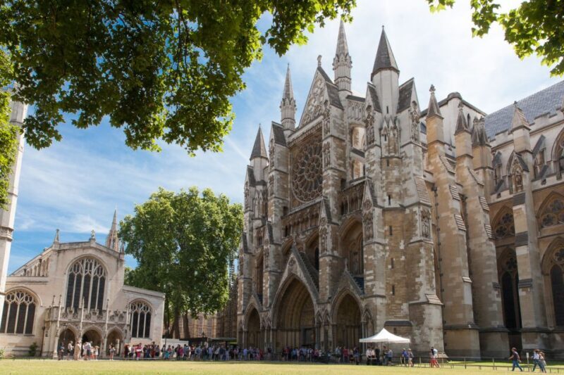 London: Westminster WW2 Tour & Churchills War Rooms Ticket - FAQs