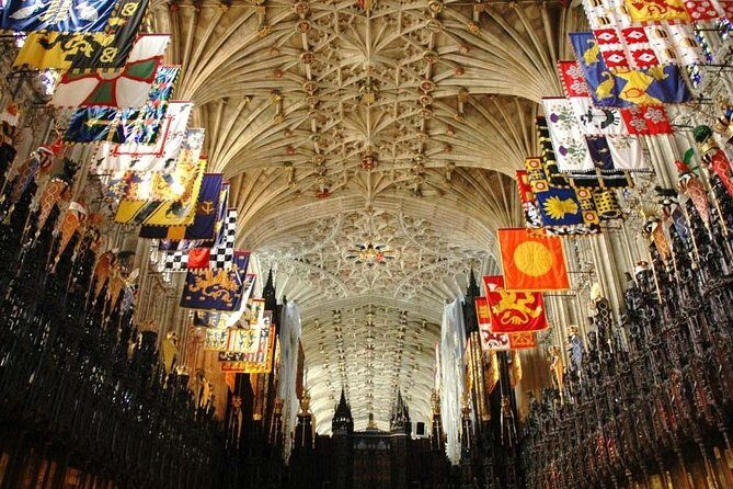 London, Windsor Castle, Hampton Court Palace with Free Snack Pack - Who Should Consider This Tour?