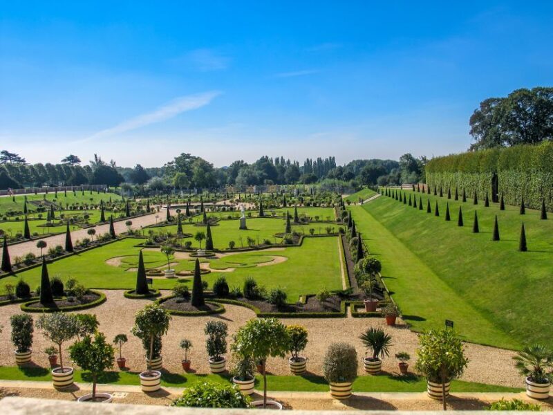London: Windsor, Hampton Court Palace with Free Snack Pack - Practical Considerations and Who This Tour Suits