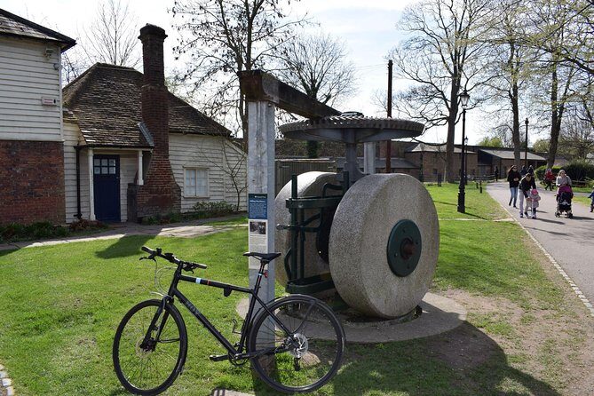 London's Best Kept Secret Bike Tour - An In-Depth Look at Londons Hidden Corners