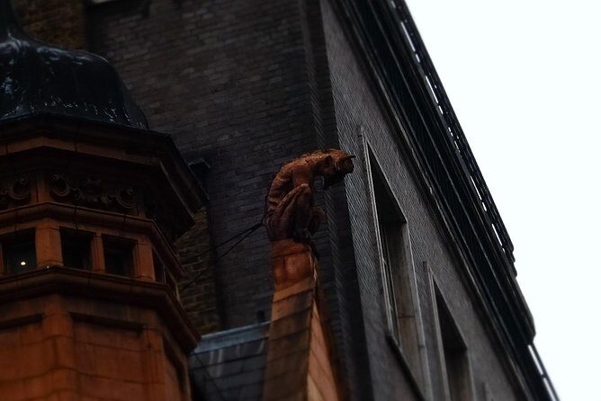 London's Hidden Gems and Secret History Private Guided Tour - A Private Journey into London’s Hidden Corners