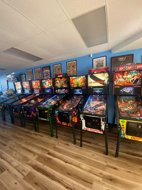 Long Beach: Pinball Arcade 40 Pinball Machines on Freeplay - The Sum Up
