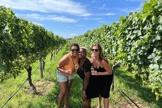 Long Island Wine and Food Day Trip with Sommelier host from NYC - What We Think About the Experience