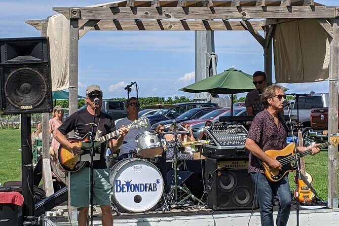 Long Island Winery Tour - Who Will Love This Tour?