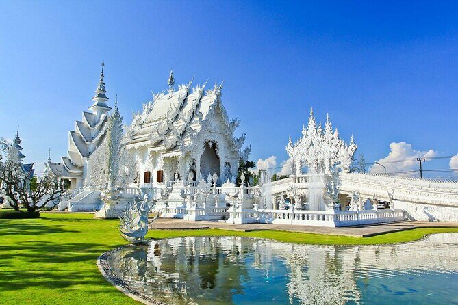 Long Neck Village, White & Blue Temple, Black House Day Tour From Chiang Mai - Authentic Experiences and Traveler Insights