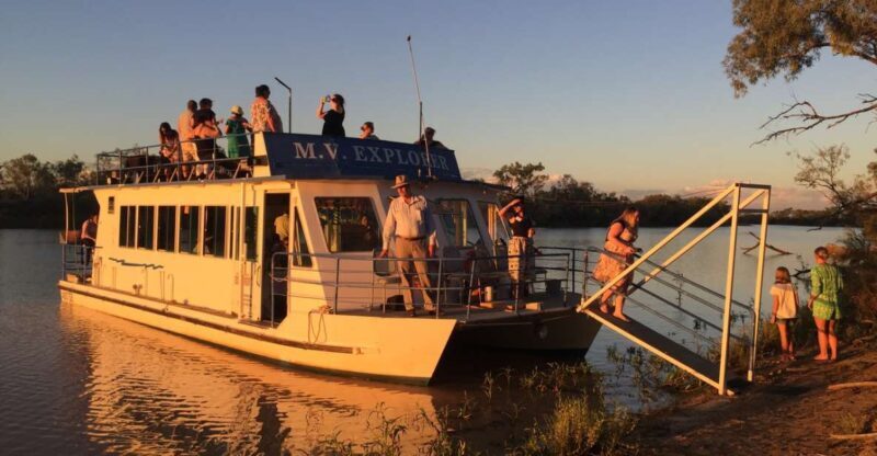 Longreach: Drover's Sunset Cruise & Outback Dinner & Show - Longreach: Drovers Sunset Cruise & Outback Dinner & Show — A Genuine Outback Experience