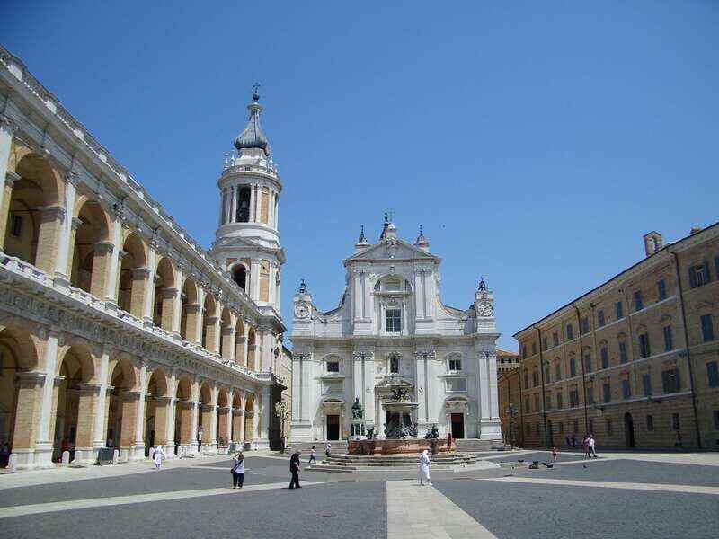 Loreto private tour: the holy house of Virgin Mary - Starting Point: Porta Marina and the Holy Stairs
