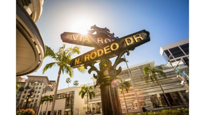 Los Angeles: Celebrity Homes and Hollywood Open-Air Bus Tour - Who Would Love This Tour?