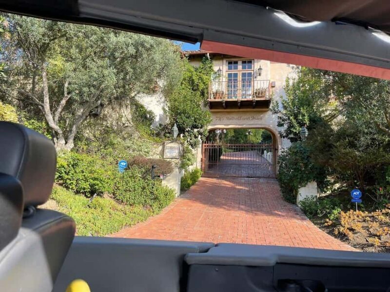 Los Angeles: Celebrity Homes and Movie Scenes Bus Tour - Key Points
