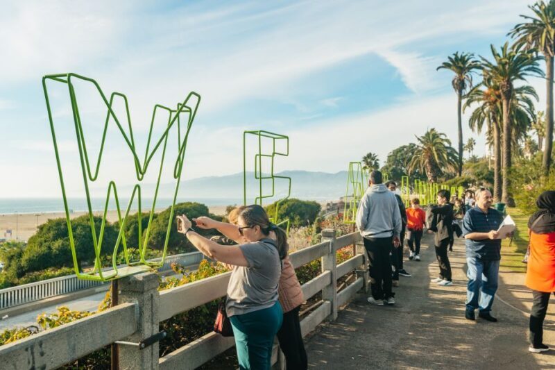 Los Angeles: City Group Tour with Hollywood & Beverly Hills - Key Points