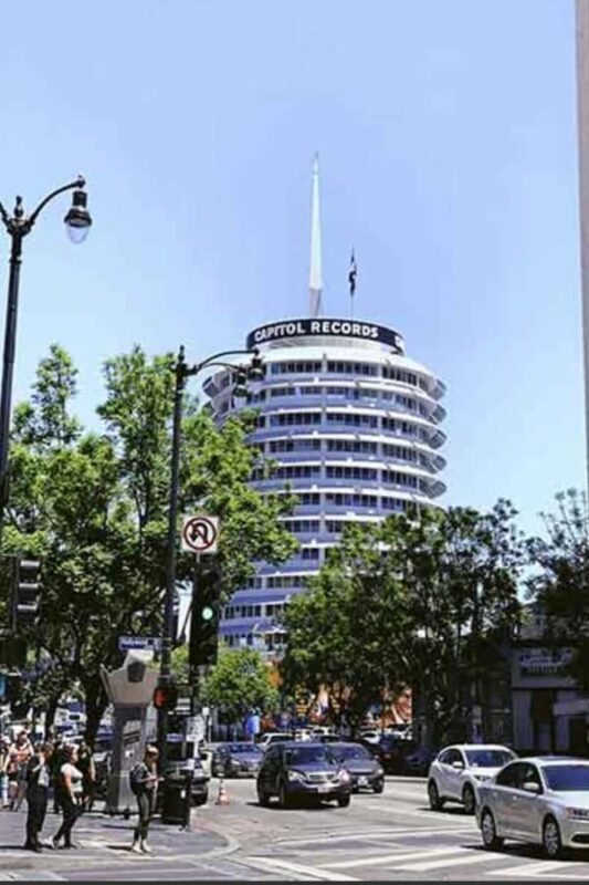 Los Angeles: Hollywood, Beverly Hills, & Santa Monica Tour - Key Points