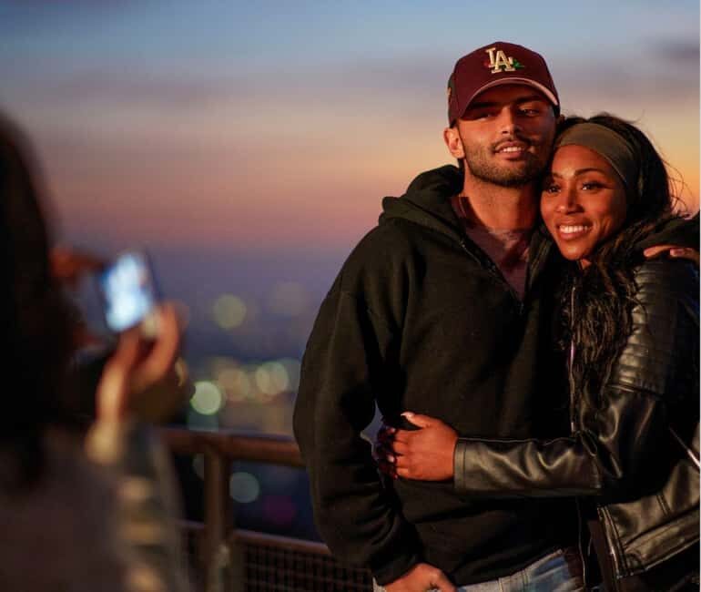 Los Angeles: Hollywood Night Tour with Dinner & Comedy Show - Key Points