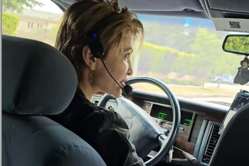 Los Angeles: Menendez Murders & O.J. Simpson Crime Limo Tour - A Detailed Look at the Menendez & O.J. Simpson Crime Limo Tour