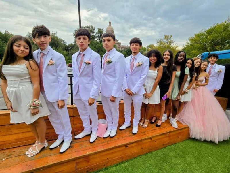 Los Angeles: Party Bus Rental with Chauffeur - Who Will Love This Experience?