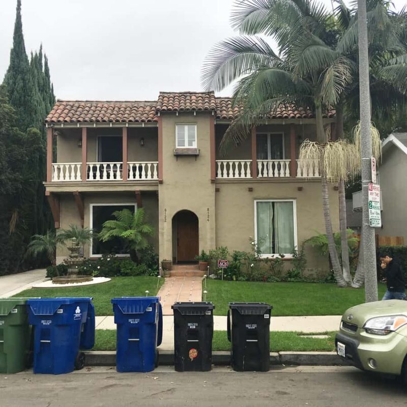 Los Angeles: Private Hollywood Scandals and Crime Tour - FAQ