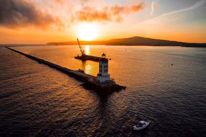 Los Angeles: Sightseers Dream Airplane Tour of the South Bay - FAQ