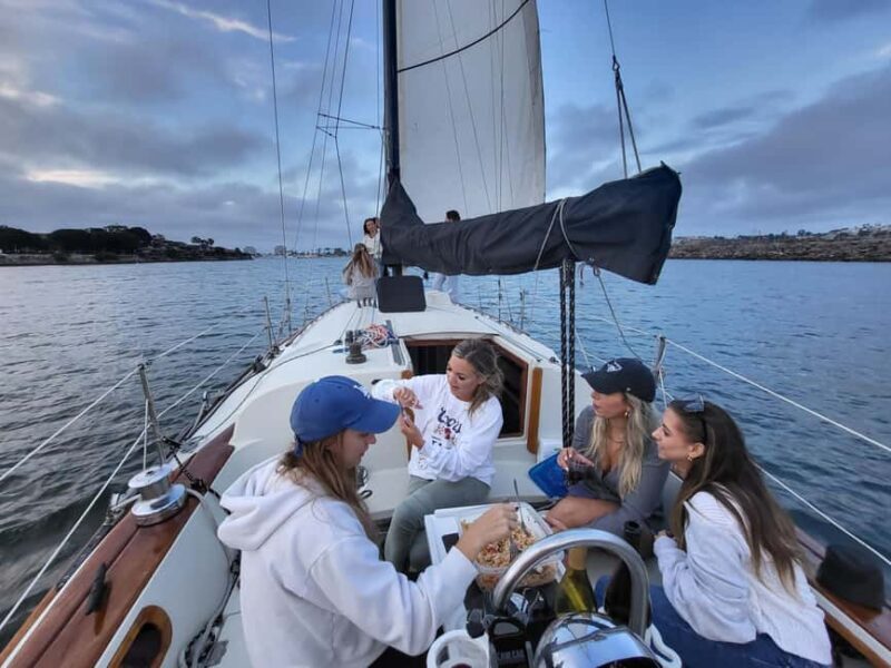 Los Angeles: Sunset Sailing - Key Points