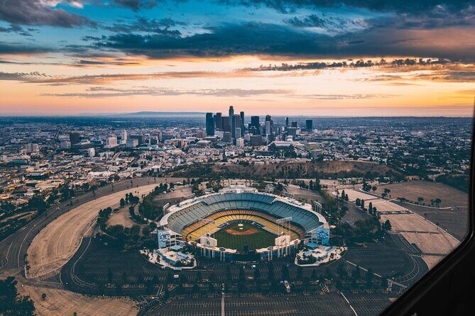 Los Angeles Surf to City Tour by Helicopter - An In-Depth Look at the Los Angeles Surf to City Helicopter Tour