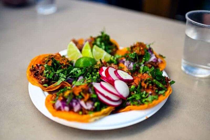 Los Angeles: Venice Beach Foodie Tour with 6 Tastings - Exploring Venice’s Streets and Murals