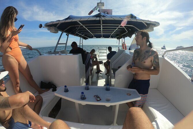 Los Cabos 2 tanks dive to The Corridor (Certified divers) - FAQ