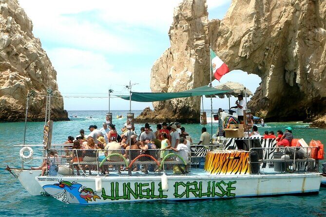 Los Cabos Catamaran: Iconic Sunset Cruise with Drinks & DJ - Who Would Enjoy This Tour?