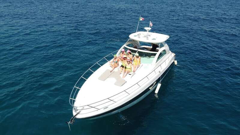 LOS CABOS: PRIVATE BAY AND ARCH TOUR. LUXURY YACHT - Who Is This Tour Best For?