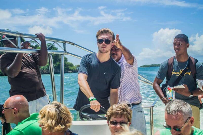 Los Haitises Park, Yanigua Waterfall, & Montaña Redonda Tour - Key Points