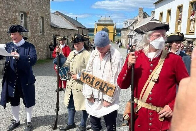 Louisbourg Fortress, Lighthouse and Cliffside Adventure - Why This Tour Fits Different Travelers