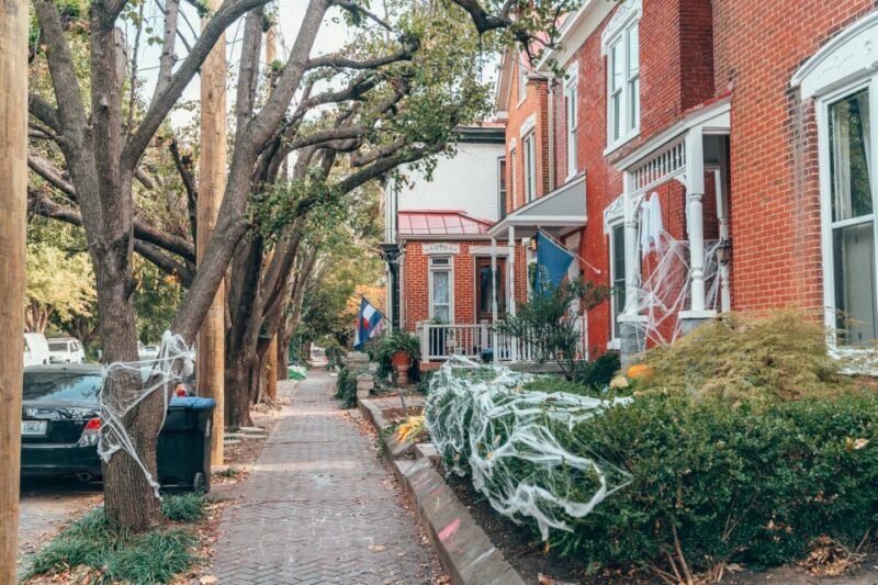 Louisville: 3-Hour Food and History Tour of NuLu District - Key Points