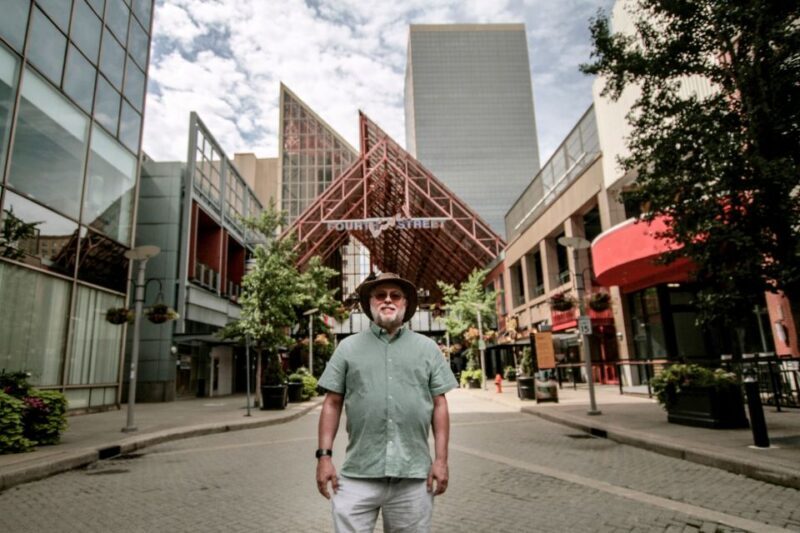 Louisville: Photoshoot Walking Tour with Pictures - A Detailed Look at the Louisville Photoshoot Walking Tour