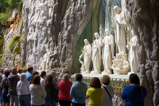 Lourdes, Guided Walking Tour in the Sanctuary - Exploring Lourdes: An In-Depth Review