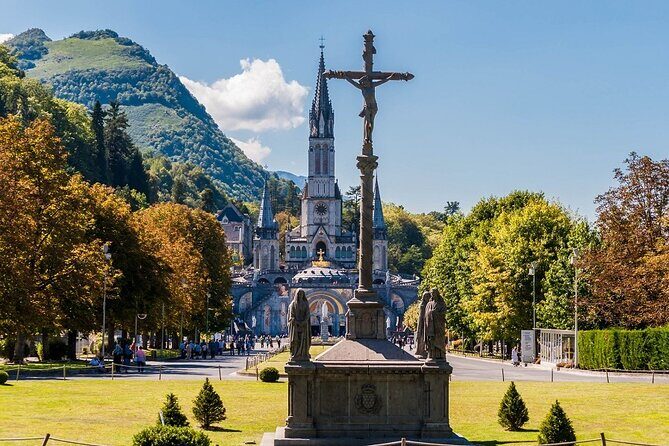 Lourdes Sanctuary tour- Catholic pilgrimage sanctuary - Lourdes Sanctuary Tour — A Sacred Day Trip from San Sebastian