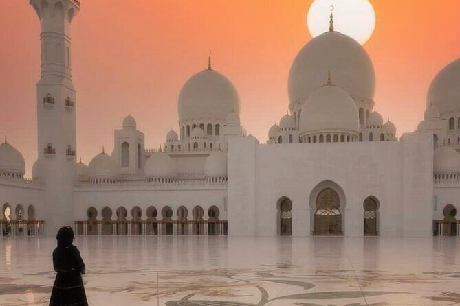 Louvre Abu Dhabi museum with Private Transfer from Dubai - Key Points