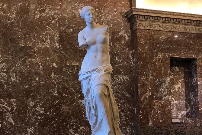 Louvre: Everything but the Mona Lisa With Reserved Entrance Time - Who Will Love This Tour?