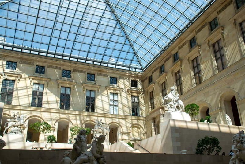Louvre Exclusive Tour  Private Guide & Paris Hotel Pickup - A Private, Hassle-Free Louvre Experience with Hotel Pickup