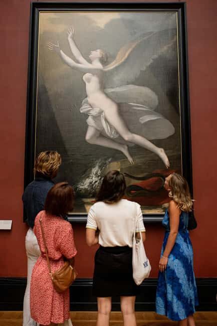 Louvre Highlights Guided Tour with Reserved Entry - Key Points