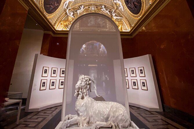 Louvre Highlights & Mona Lisa, Reserved Access with Expert Guide - Exploring the Louvre Highlights & Mona Lisa Tour in Depth