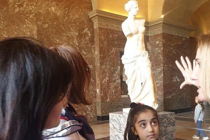 Louvre masterpieces in 2 hours - Who Would Benefit Most from This Tour?