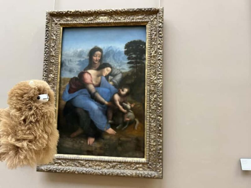 Louvre Museum Entry Ticket and Private Guided Tour - Key Points