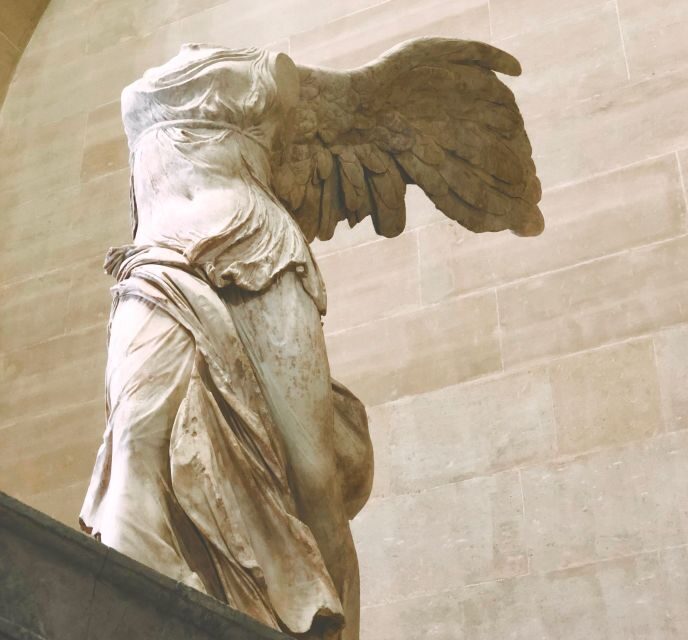 Louvre Museum Guided Tour (Timed entry included!) - Engaging First Impressions