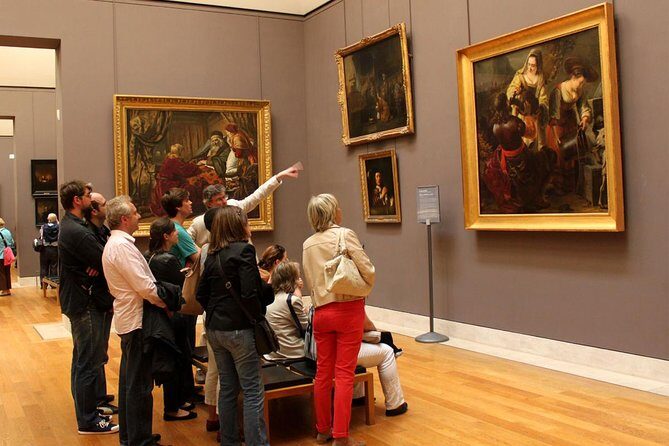 Louvre Museum Small-Group English Guided Tour - Key Points