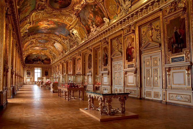 Louvre Museum Small Group Spanish Guided Tour - Who Should Consider This Tour?