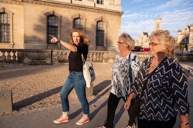 LOUVRE PRIVATE TOUR : Skip the line & Local expert guide - Entry fees included - Detailed Breakdown of the Itinerary