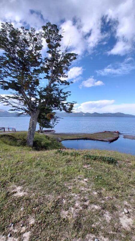 Low Cost Ushuaia Lakes Tour - Key Points