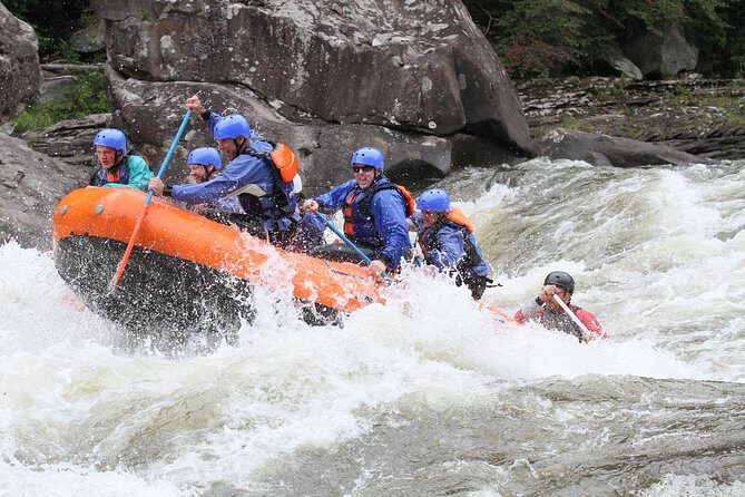 Lower Gauley River Whitewater Rafting Trip - Discover the Lower Gauley River Whitewater Rafting Trip