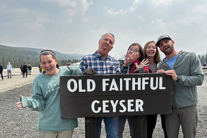 Lower Loop Hot Springs Geysers Private West Yellowstone - A Deep Dive into the Yellowstone Private Tour