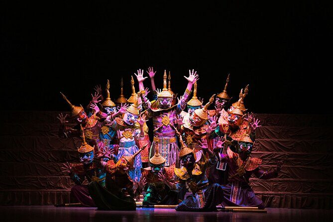 Luang Praban Buddha's Light Stage Show Ticket - Key Points