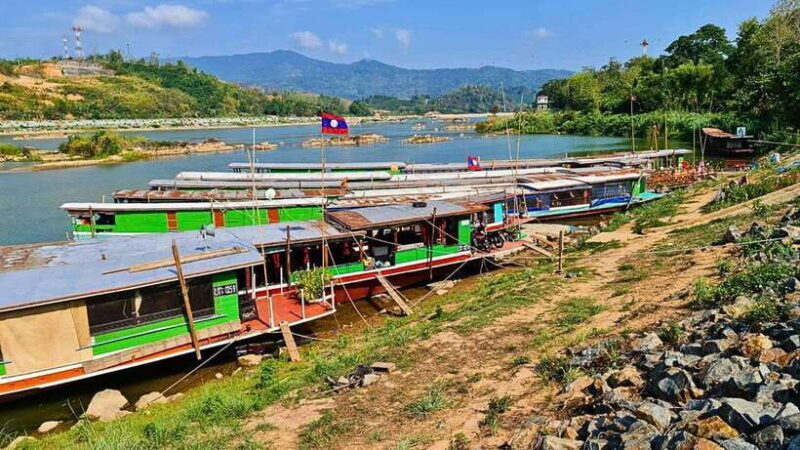 Luang Prabang: 2D Transfer to Huay Xai by Slow Boat - Luang Prabang: 2D Transfer to Huay Xai by Slow Boat