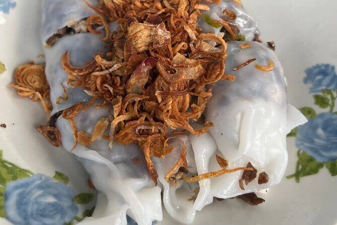 Luang Prabang Local Market and Morning Food Tour with Drinks - A Deep Dive into the Luang Prabang Morning Market and Food Tour