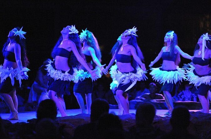 Luau Kalamaku on Kauai with Manor House 4-Course Dinner & Show - FAQs